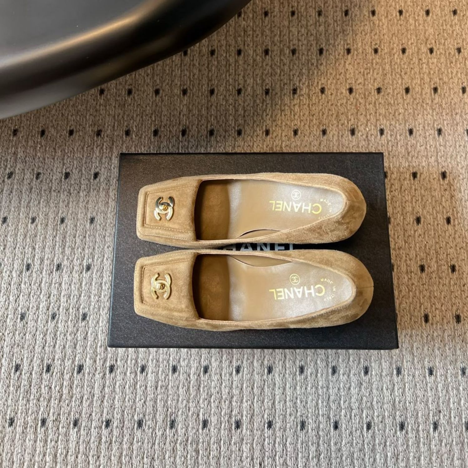 Chanel Pumps Beige Suede Gold Hardware For Women