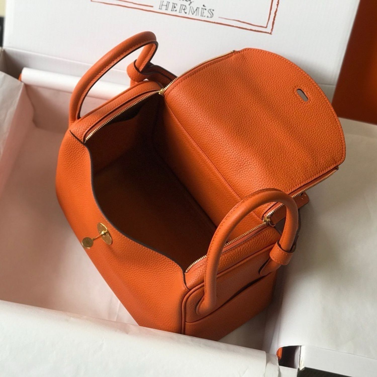 Hermes Lindy 26 Shoulder Bag 10.2in/ 26cm Orange Gold Hardware For Women