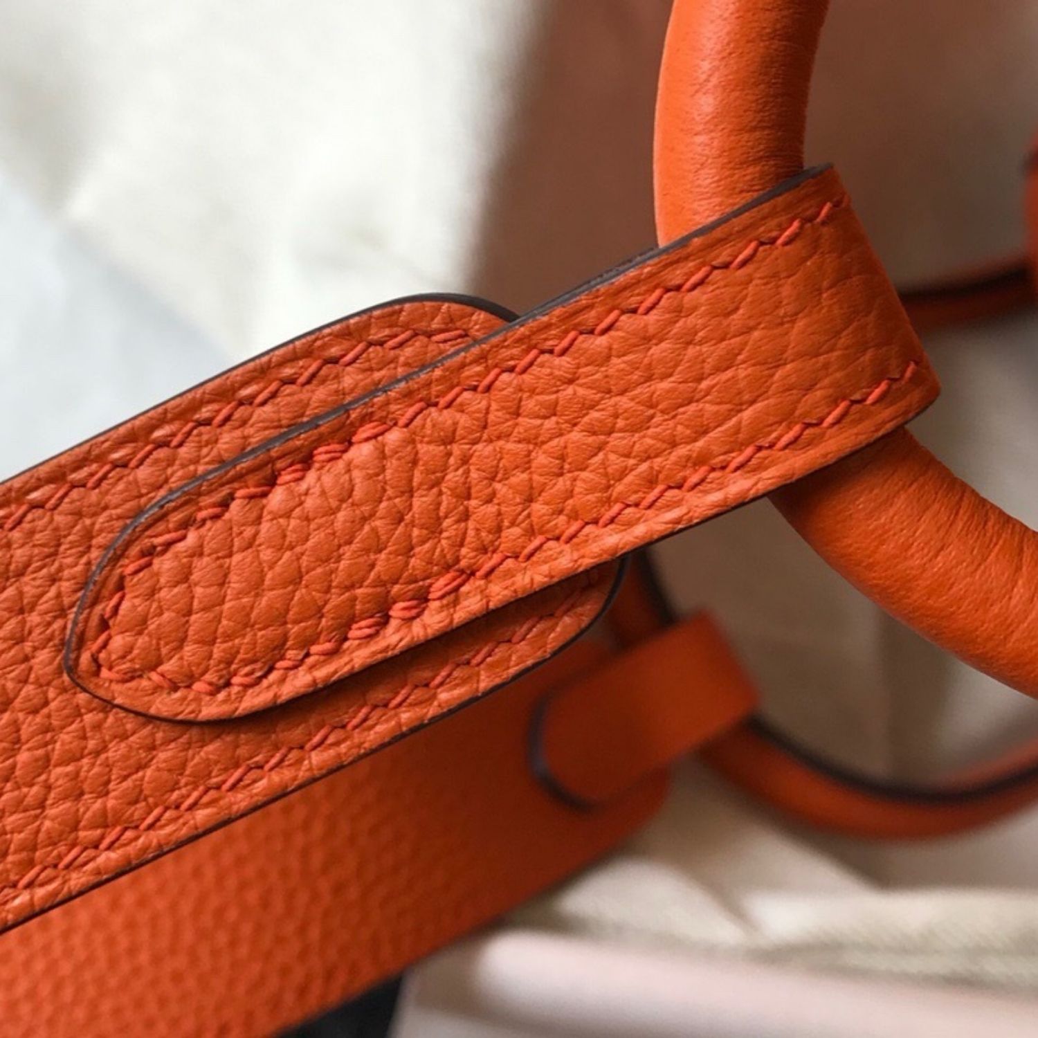 Hermes Lindy 26 Shoulder Bag 10.2in/ 26cm Orange Gold Hardware For Women
