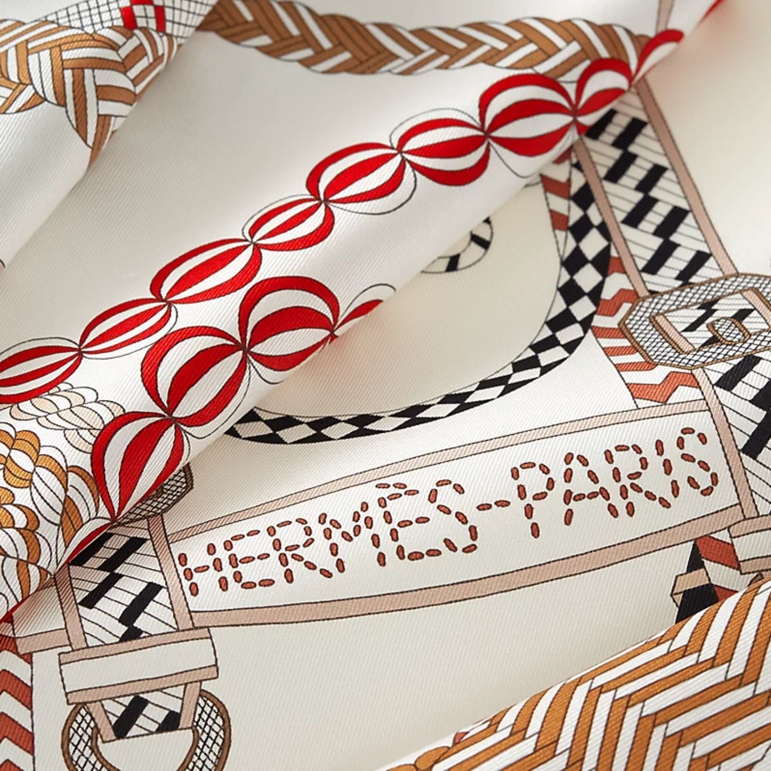 Hermes Tout En Tresse Scarf 70 Blanc/ Acajou/ Noir For Women H984253S 05