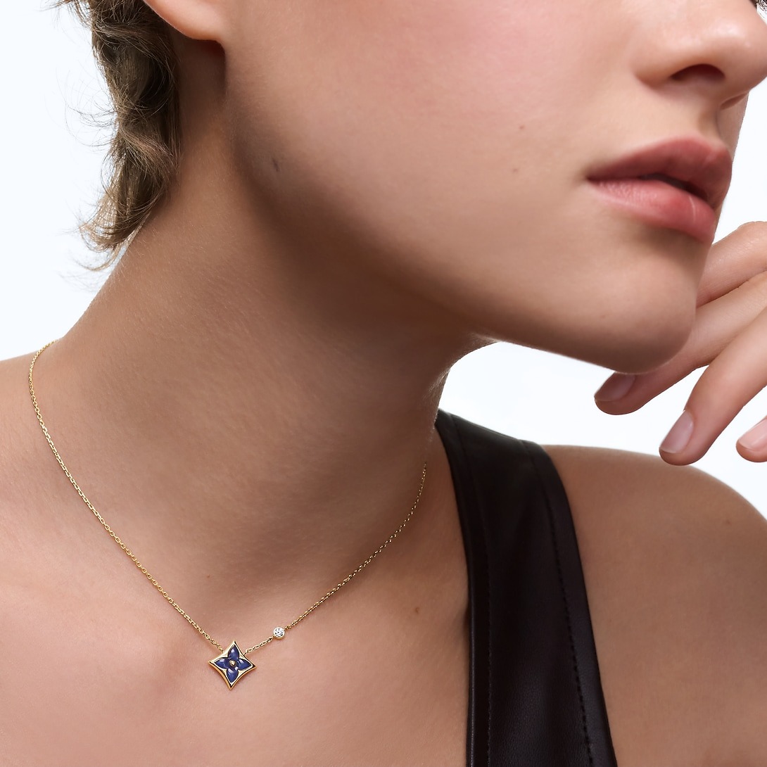 Louis Vuitton Color Blossom BB Star Pendant Necklace Yellow Gold For Women Q03914