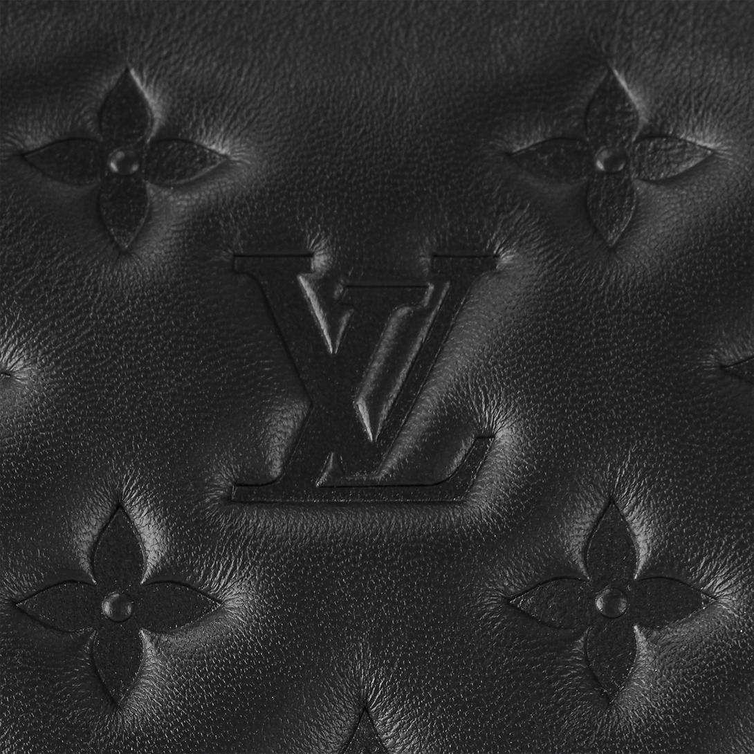 Louis Vuitton Coussin BB Shoulder Bag 8.3in/ 26cm Black Gold Hardware For Women M21259