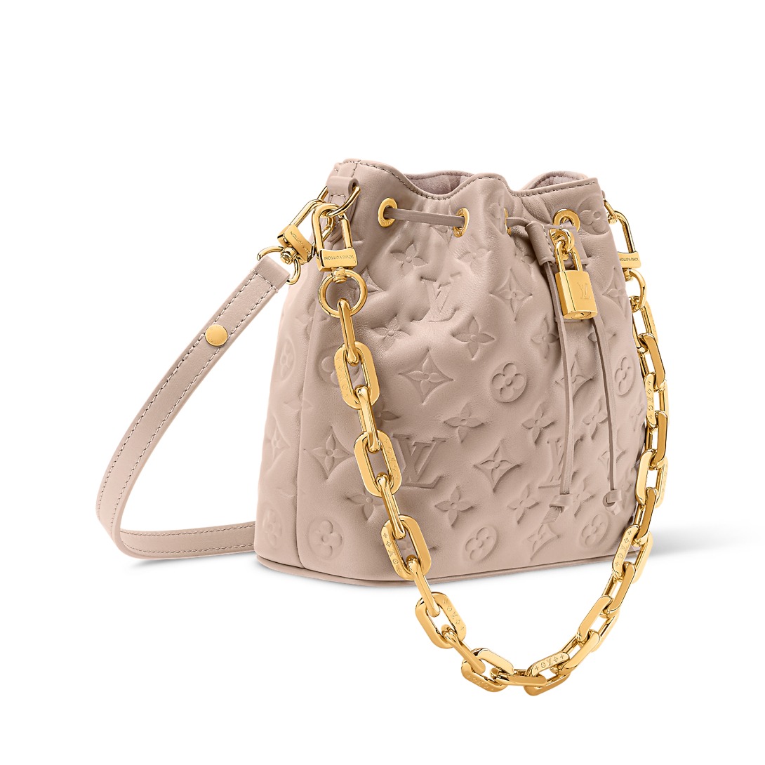Louis Vuitton Coussin Bucket Shoulder Bag 7.9in/ 20cm Beige Gold Hardware For Women M26530