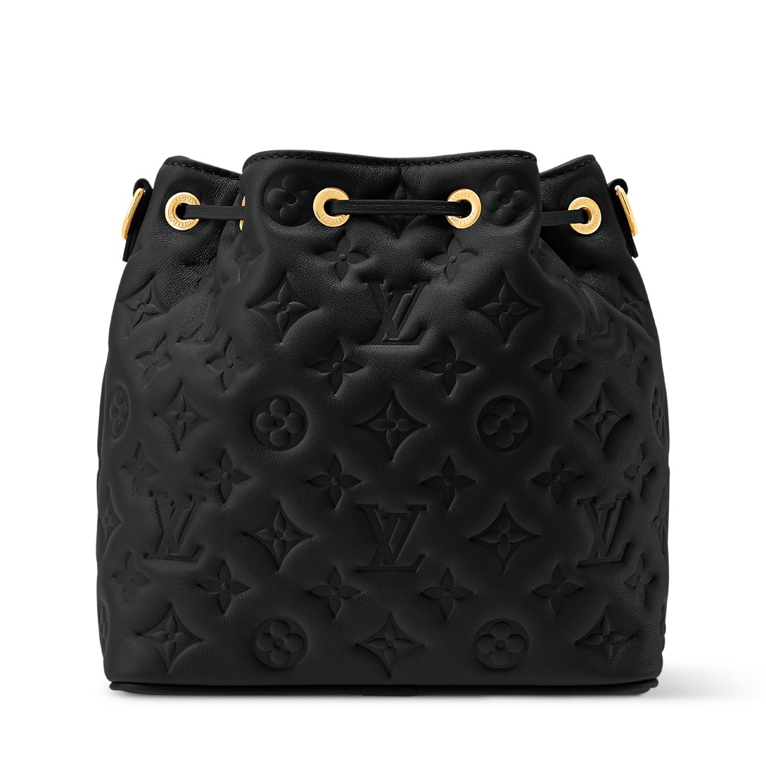 Louis Vuitton Coussin Bucket Shoulder Bag 7.9in/ 20cm Black Gold Hardware For Women M26216