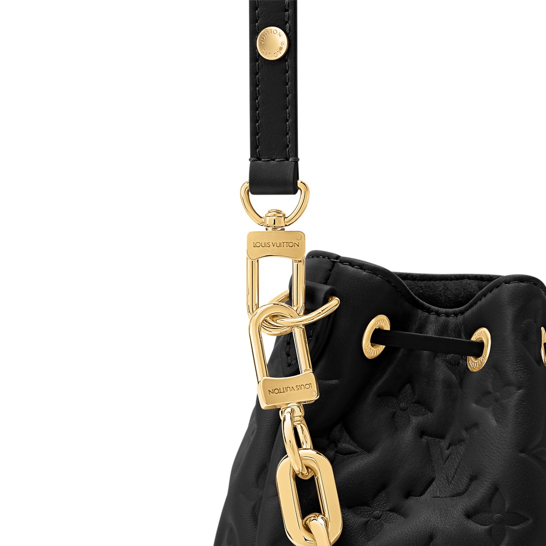 Louis Vuitton Coussin Bucket Shoulder Bag 7.9in/ 20cm Black Gold Hardware For Women M26216