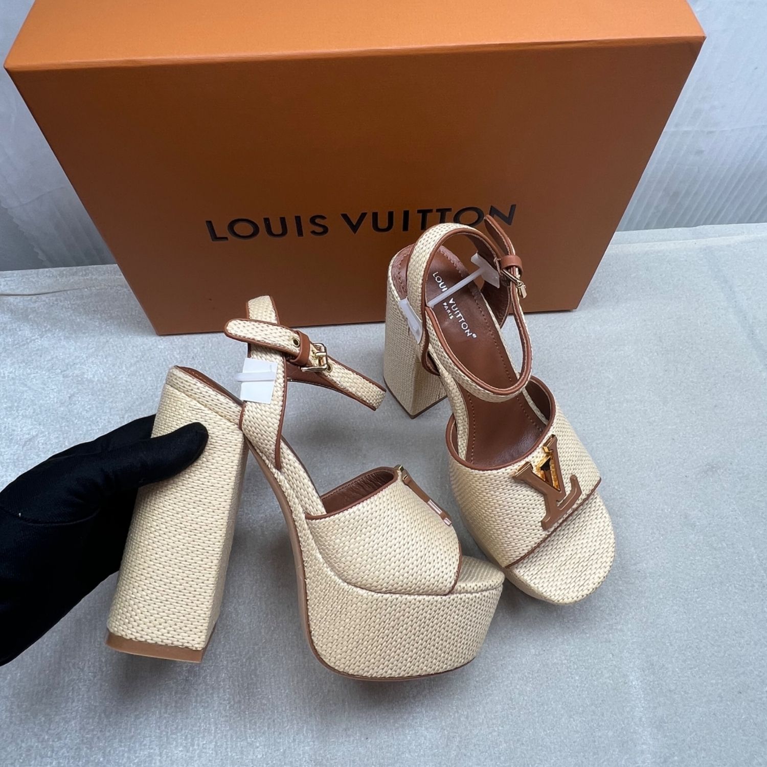 Louis Vuitton Mare Platform Sandal Natural Raffia For Women 1AK56O