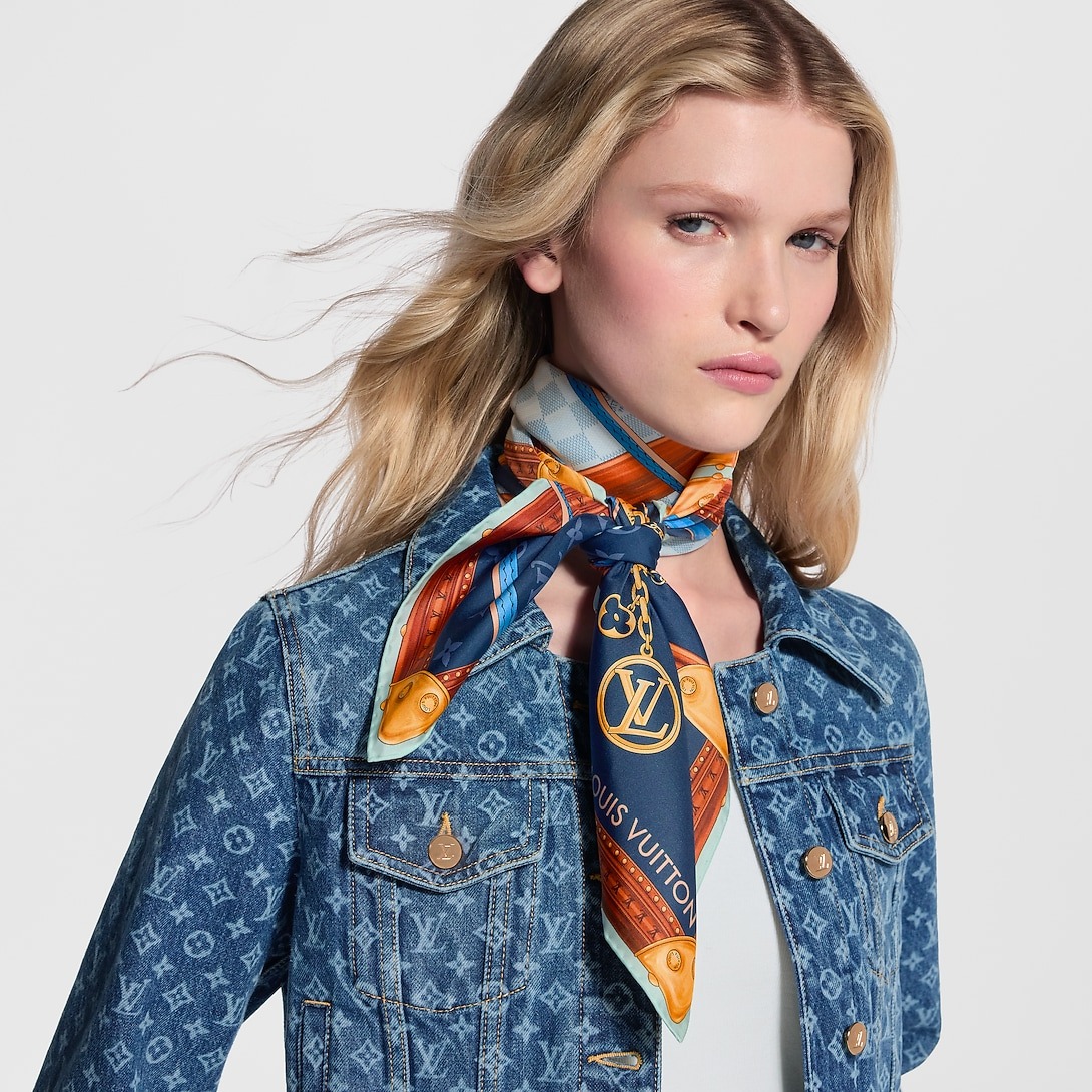 Louis Vuitton Strap And Trunk Square 90 Scarf Blue Denim For Women M98339